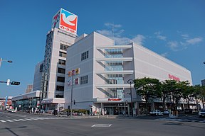 弘前 中華料理桃菜の新作「酸辣湯麺」に半チャーハンを添える秋 - ハイボールマンは今日も呑む。