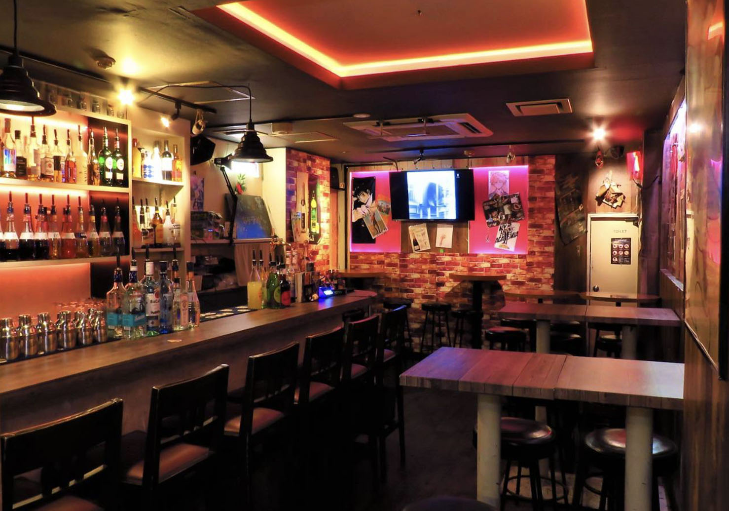 bar moon walk 池袋東口店 ｜