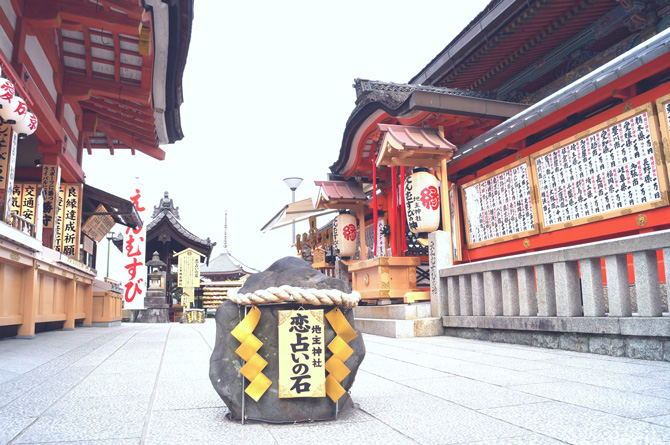 東叶神社と西叶神社】日本で唯一『叶』という文字の神社。船で渡って、縁結びを祈る２つの神様 〜横須賀・浦賀〜 | 週末大人旅