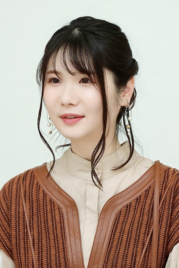 座長が後輩女優に手を出した」と揶揄されながら…あめくみちこ、14歳上の夫・佐藤B作との馴れ初め | 文春オンライン