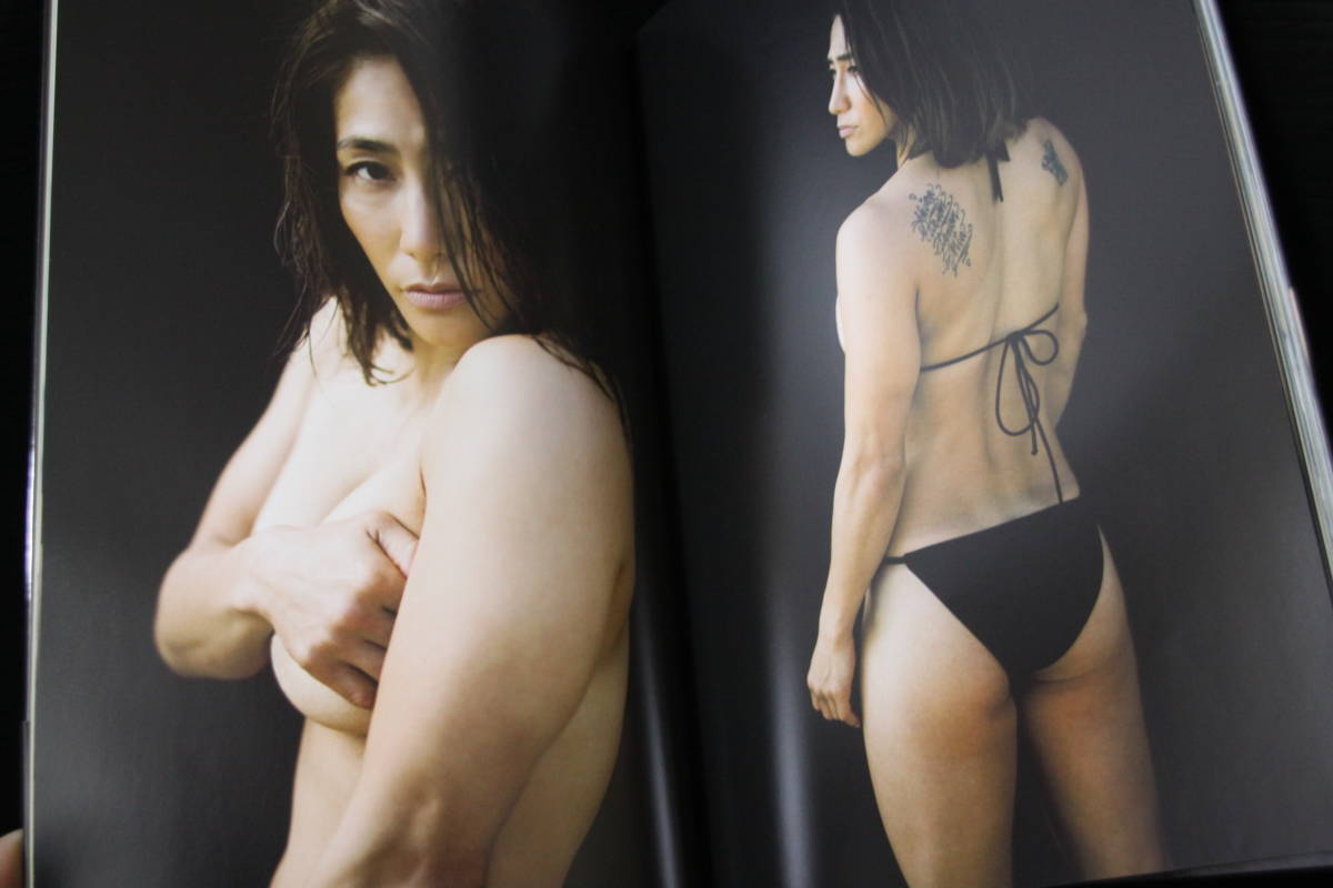 RIZIN】山本美憂、最後の計量にも大胆ビキニで登場。女王・伊澤星花と共に計量パス - ゴング格闘技