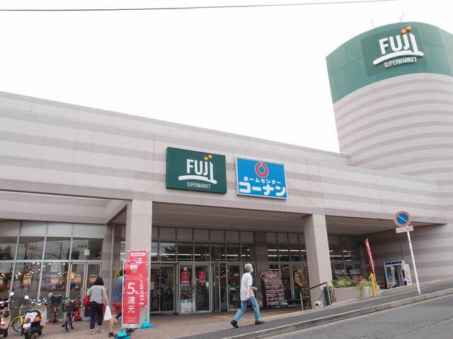 川崎市宮前区】FUJI 上野川店でお買い物の際にKAMINOGAWA CAFEで美味しいパンと共に休憩はいかがですか♪ | 号外NET