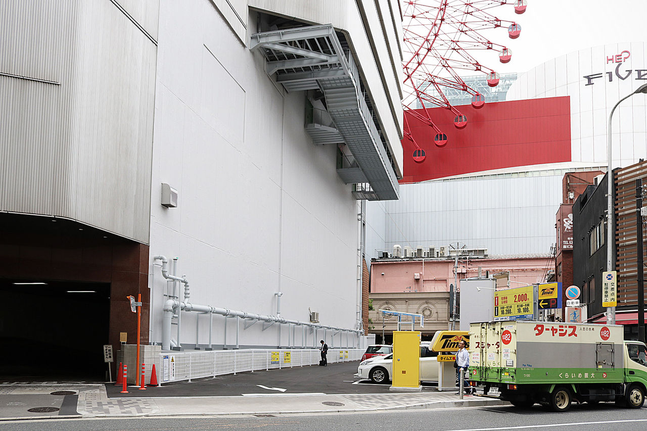 タイムズうめきた西（大阪府大阪市北区大淀南1-1）の時間貸駐車場・満車/空車・料金情報 ｜タイムズ駐車場検索