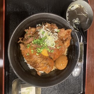 山梨県甲府市『大衆居食 信貴』ご飯盛りすぎ！500円定食＆群馬県高崎市『たこ焼 べんてん』「どんちゃん」こと松原Dのサンバ再び！『オモウマい店』 |