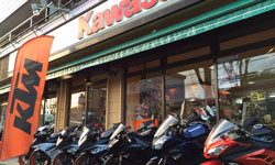 カワサキ フリーダムナナ 八王子本店】東京都八王子市のバイク販売店｜新車・中古バイクなら【グーバイク】