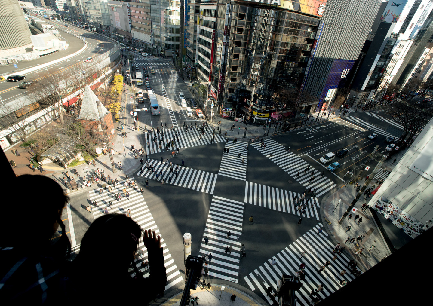 東京駅の前撮りスポット 11選！2024年版地図付｜LIMITED WEDDING GINZA