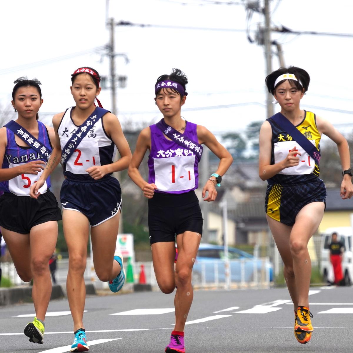 週刊プレイボーイ 2022年1月号 ✴︎浅倉唯 ✴︎比嘉愛未✴︎2冊ともDVD未開封 -