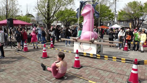 訪日客にも大人気！ 男根をまつる栃尾の奇祭「ほだれ祭」レポート | 長岡市の公式Webメディア「な！ナガオカ」