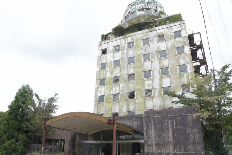 志免町の県道24号線にある「南里駅前交差点」 - 福岡・宇美町と福岡市博多区を結んだ「勝田線」 存続してたら“ドル箱”？