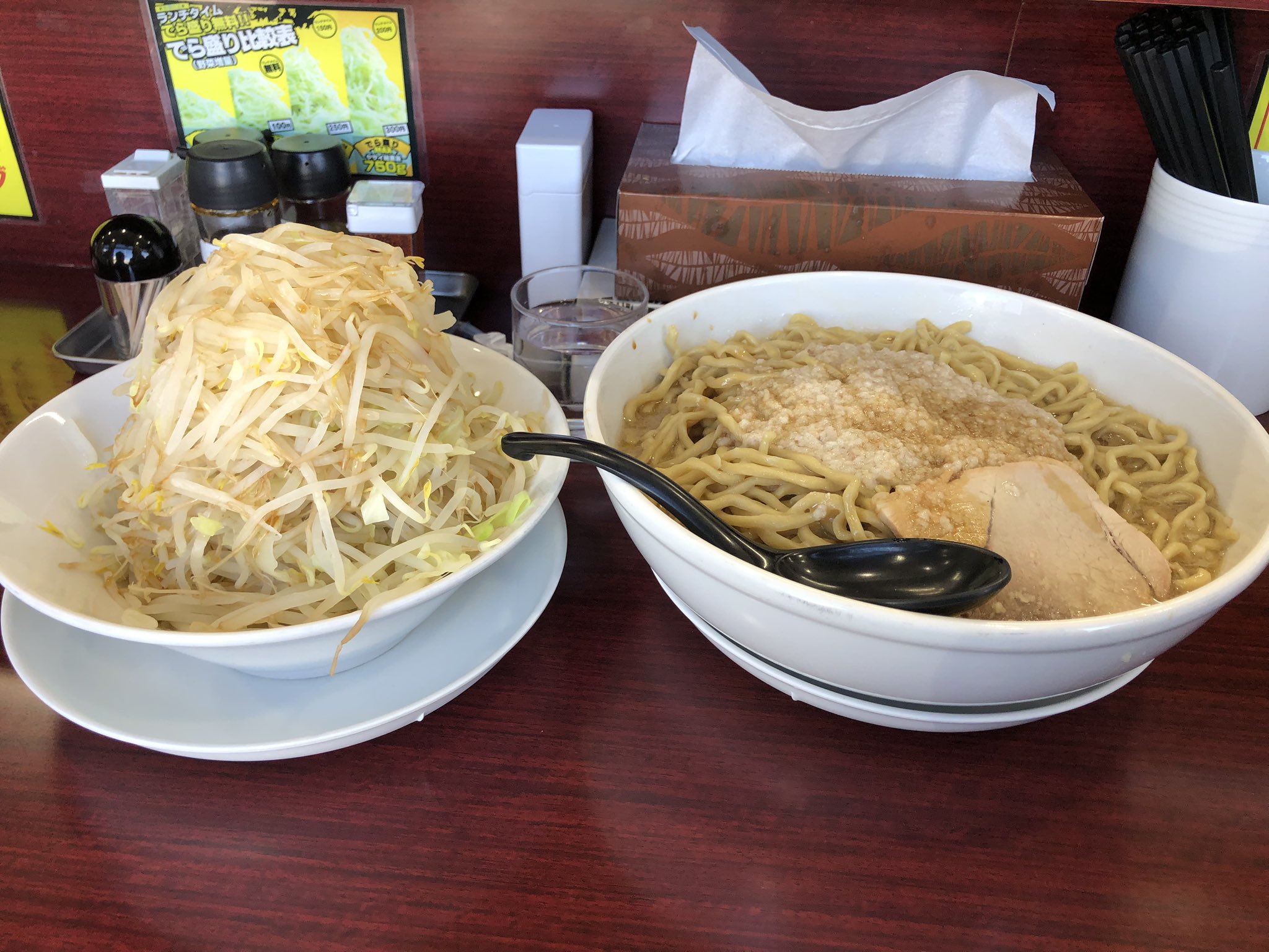 今日はガッツリ！栄のラーメン専門店「あっ晴れ 錦店」はボリューム満点の二郎系ラーメンが楽しめるラーメン専門店