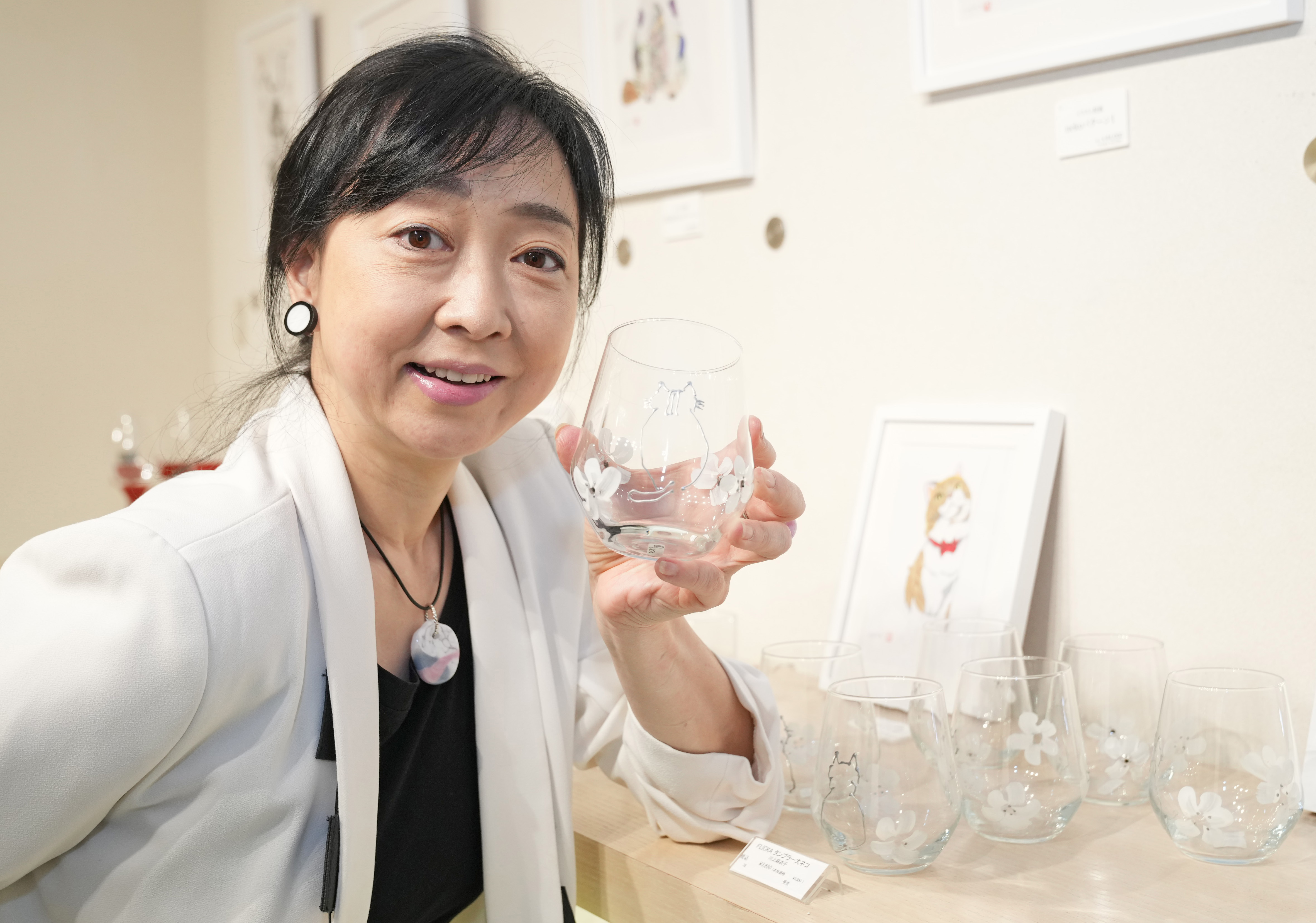 川上麻衣子、谷中に家具ショップをオープン 将来は居酒屋！？／芸能ショナイ業務話 -