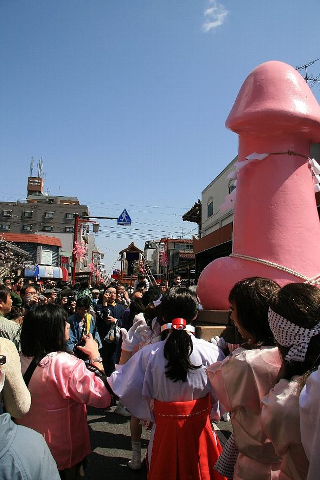 爆笑！日本伝統の奇祭に潜入！Kanamara Festival【かなまら祭り2018】