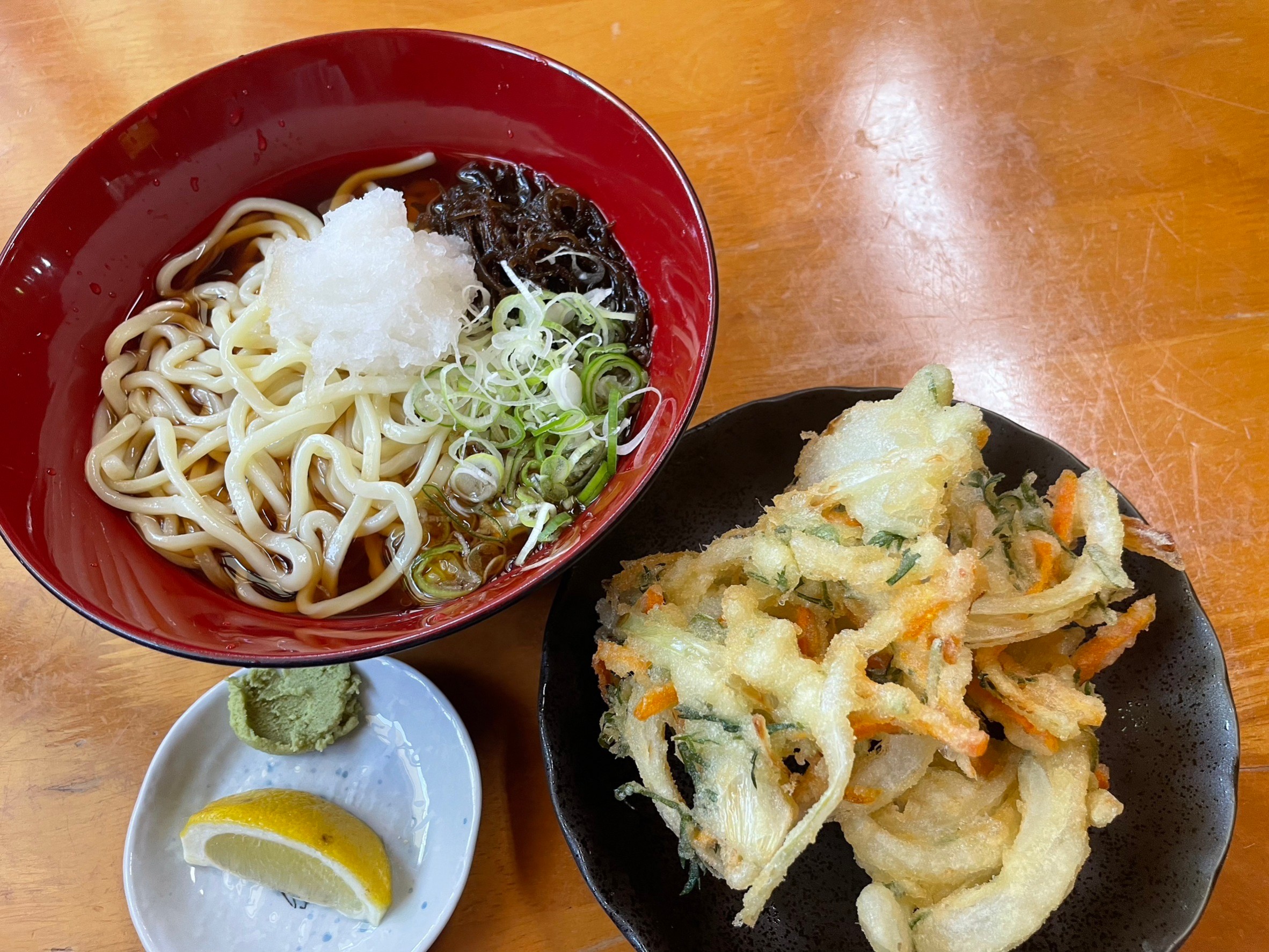 冷やし宮古そばが人気の「キッチンみほりん」わいわいビーチ前（宮古島）