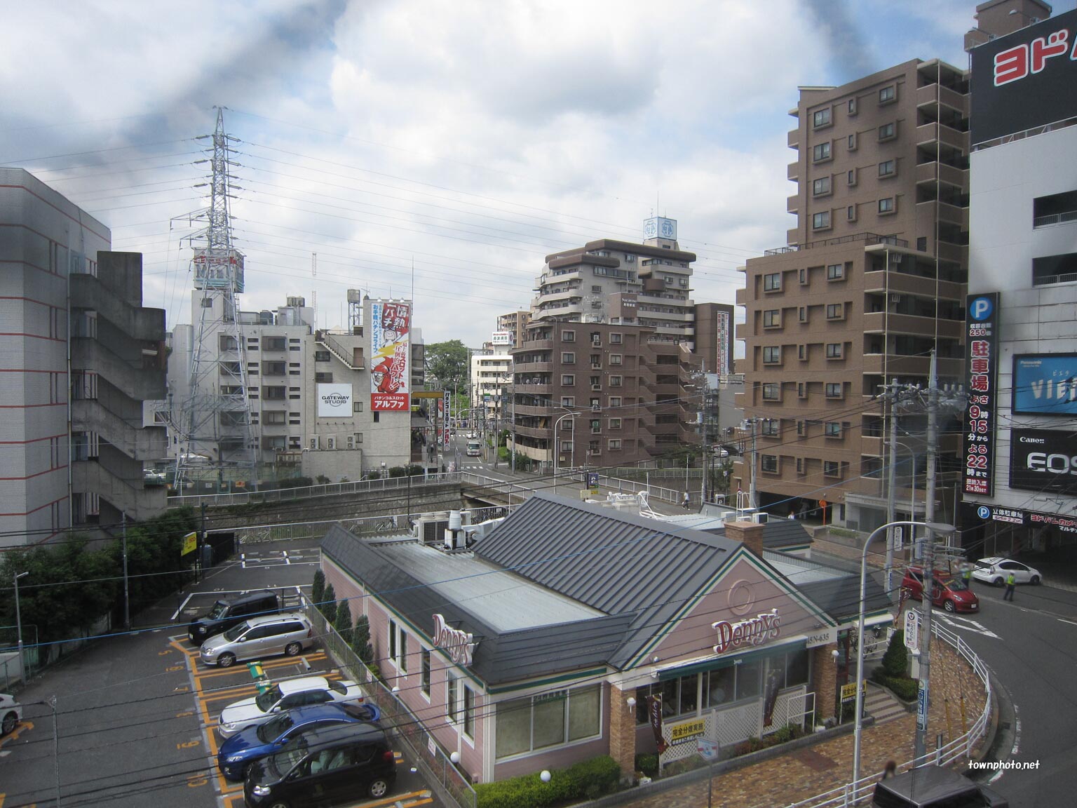 百花繚乱の新型ホームドアの技術開発 ＪＲ町田駅で実証実験中の「スマートホームドア」 2017年7月29日から１編成分を試行開始！: 東京・大阪 