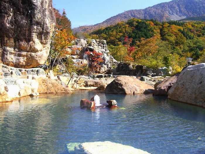 言葉を失うほどの絶景温泉。愛知・南知多「和風旅館 粛海風」（レポーター：日比谷 花蓮・せがわおんぷ） |