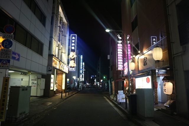 横浜曙町 親不孝通りに残された赤線跡 - 廃屈な日々〜旅と廃墟の回顧録〜